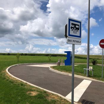 Aire de service pour camping-car